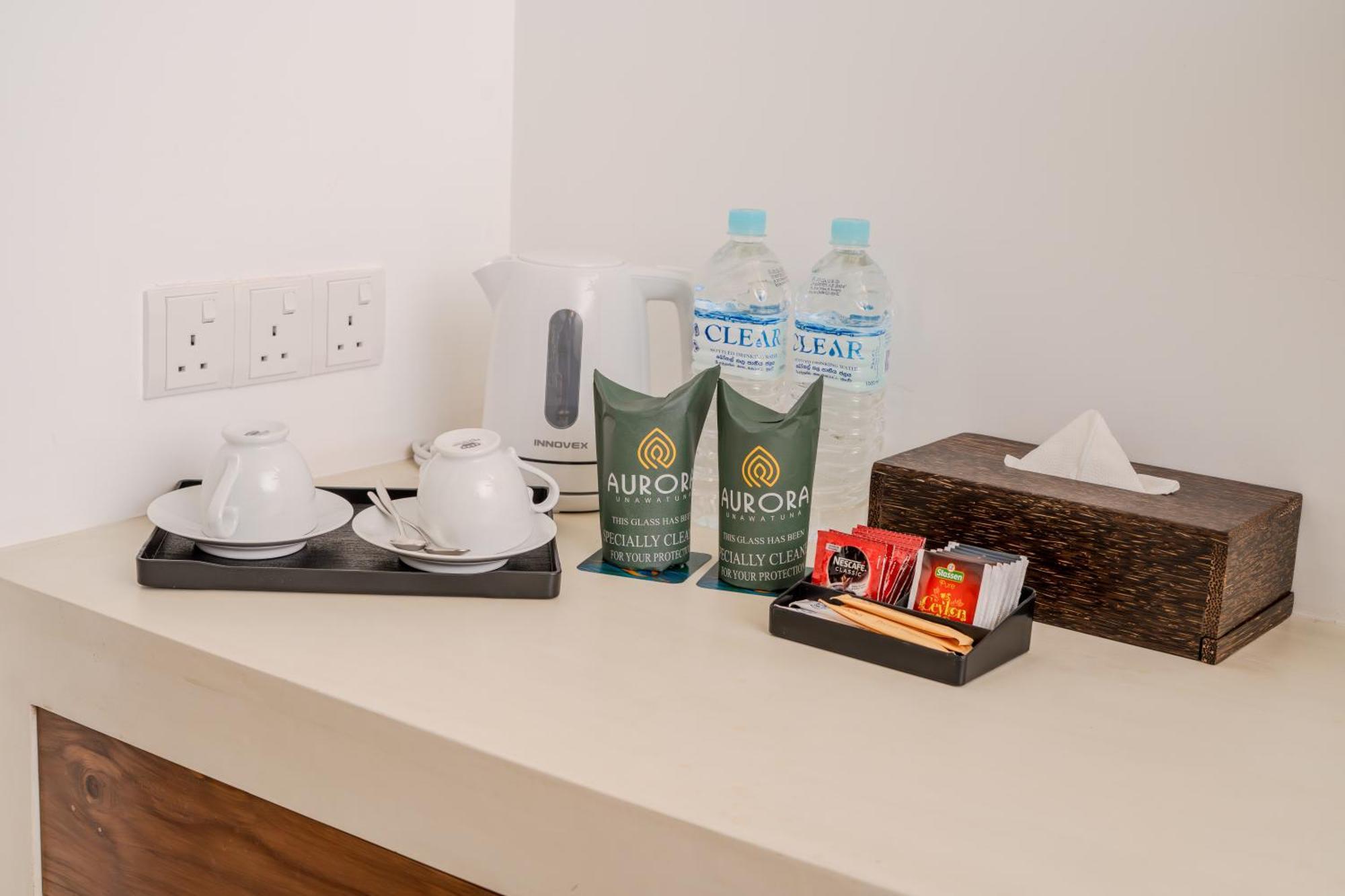 ウナワトゥナ Aurora Bed & Breakfast エクステリア 写真