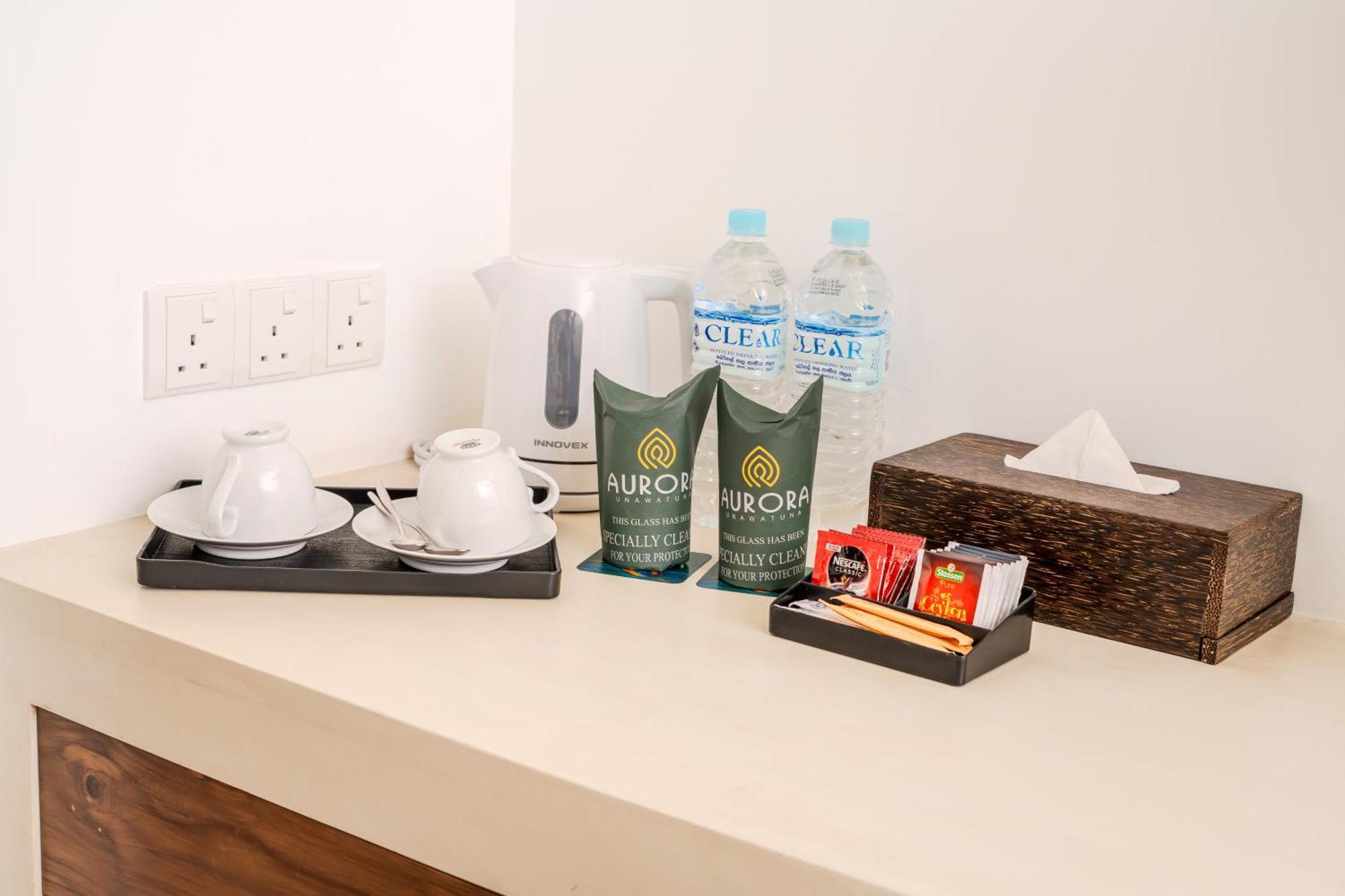 ウナワトゥナ Aurora Bed & Breakfast エクステリア 写真