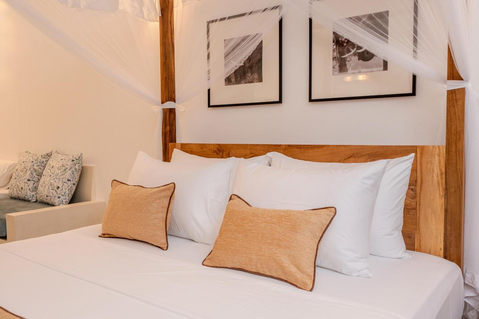 ウナワトゥナ Aurora Bed & Breakfast エクステリア 写真